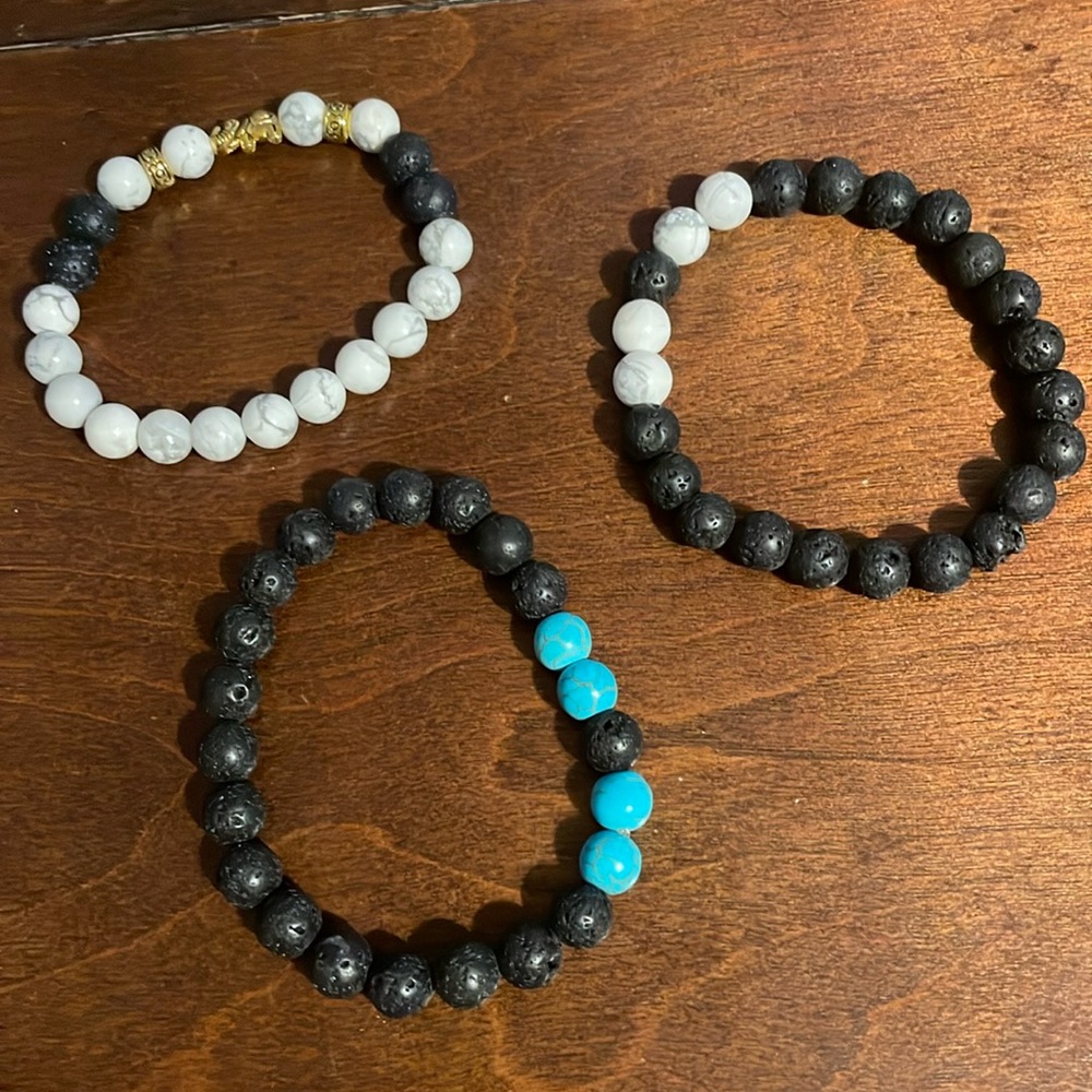 Lot of 3 Lava Bead Stretchable Elastic Essential Oil Bracelets Elephant Karma